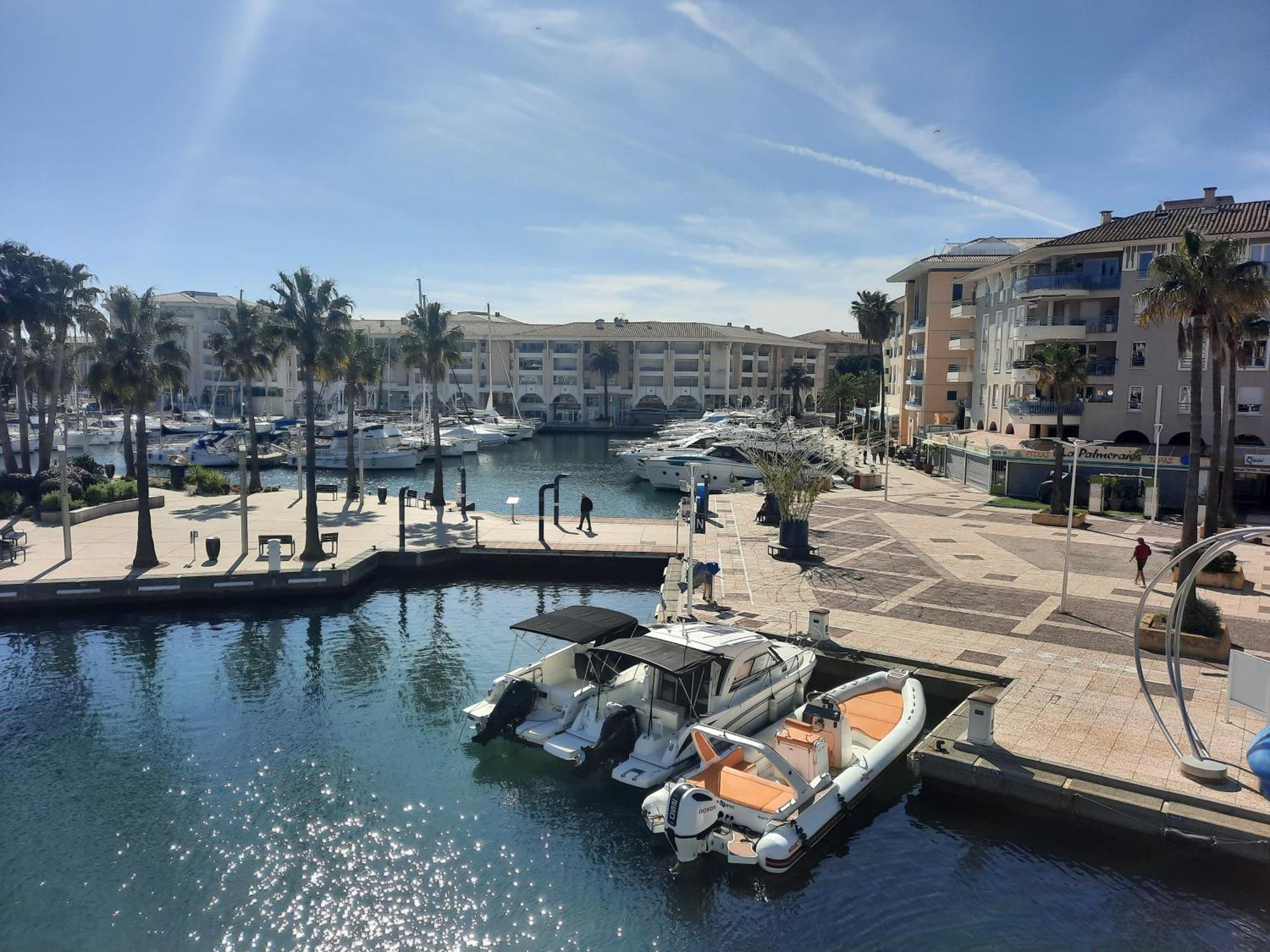 Coeur Marina Climatise Terrasse Parking Apartamento Fréjus Exterior foto
